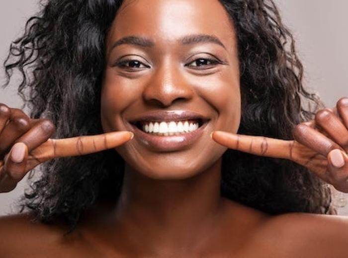 The Basics of Teeth Whitening: Types, Benefits, and Risks