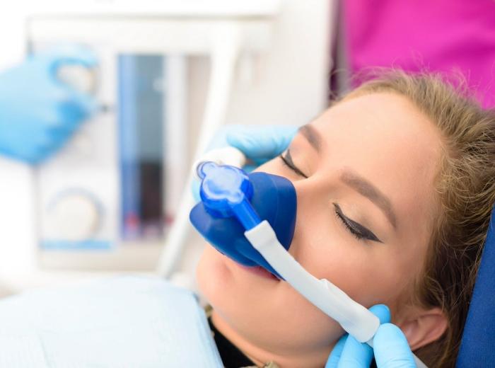 Sedation Dentistry: What It Is & What To Expect